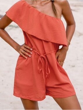 Cupshe S NWT One-Shoulder cinch waist pockets Orange Romper